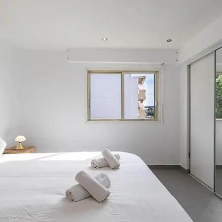 Stunning With Sea Front Terrace Apartament Saint-Laurent-du-Var