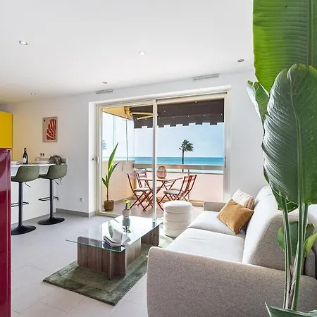 Stunning With Sea Front Terrace * Saint-Laurent-du-Var